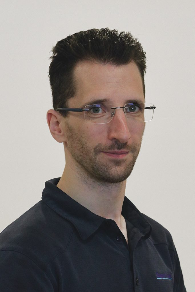 Dr Marc Van Beest
