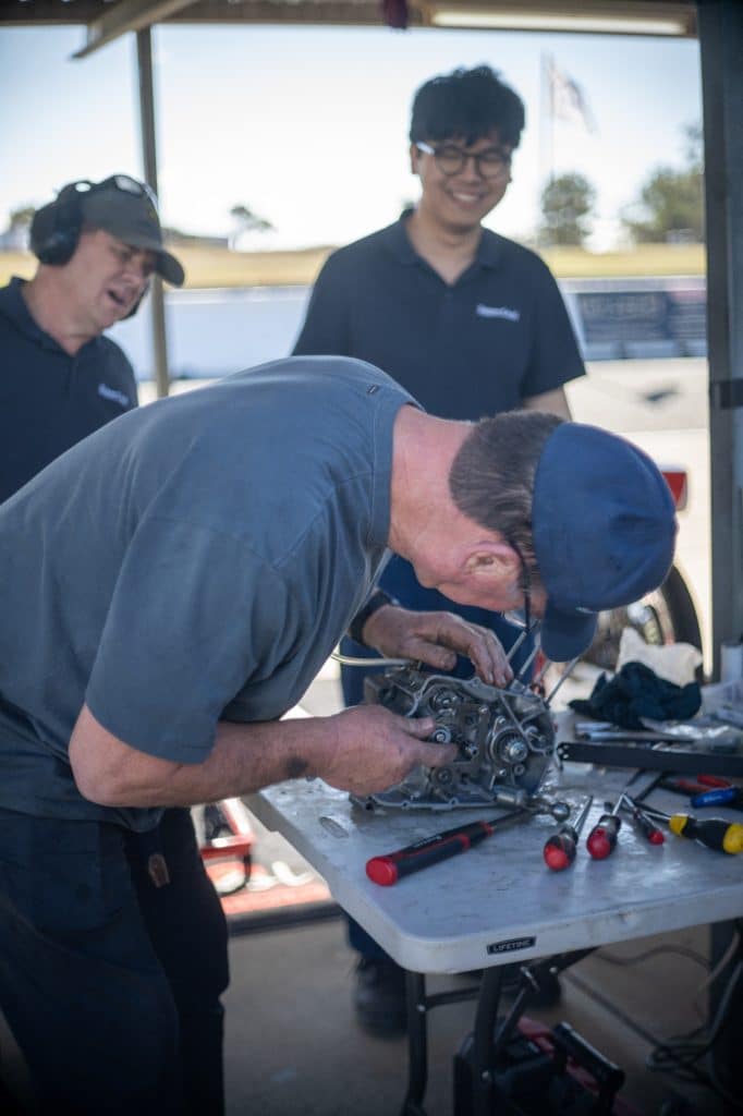 AS3 125 engine and gearbox is out
